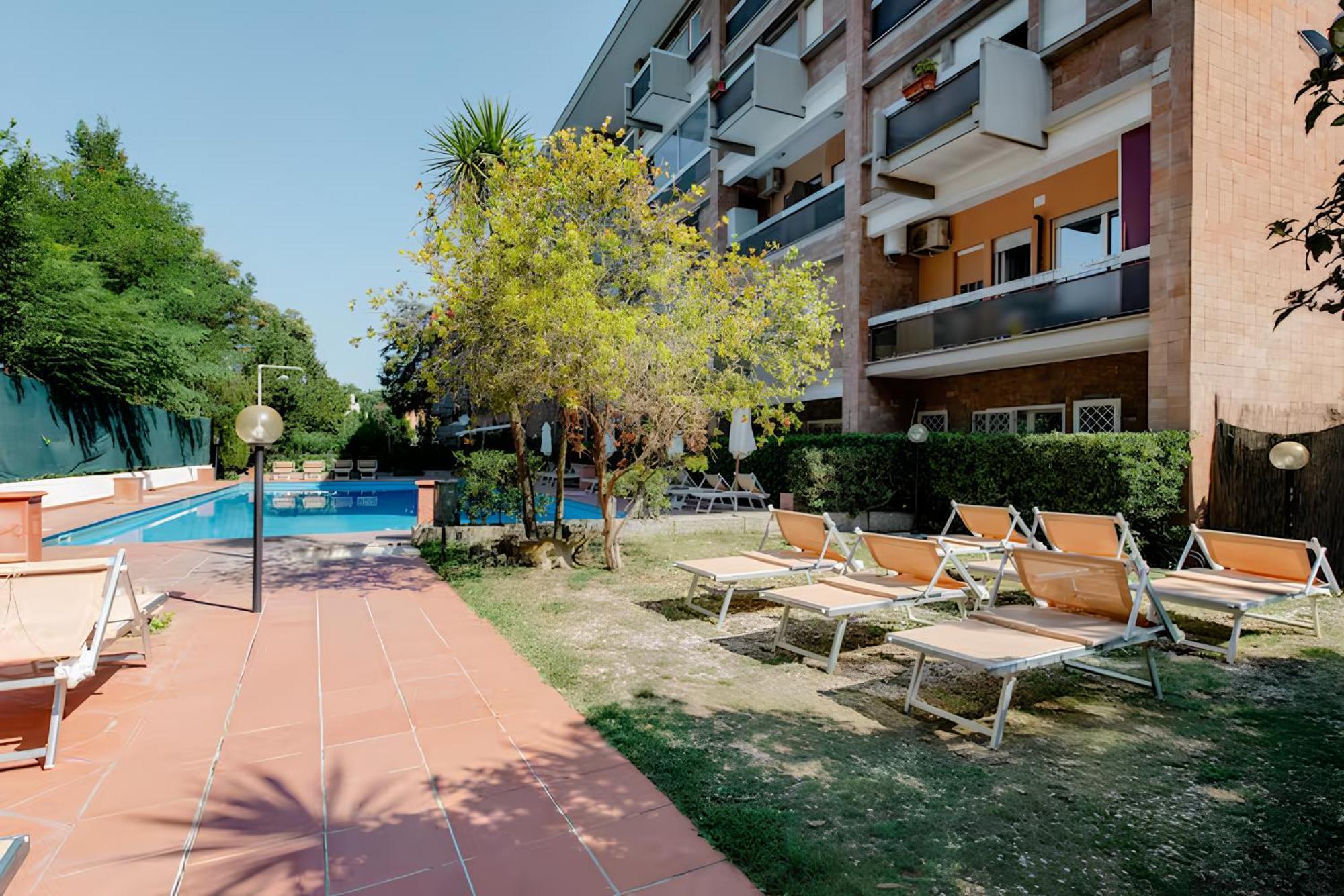 Aurelia Antica Terrace Apt Free Pool And Parking Рим Екстериор снимка